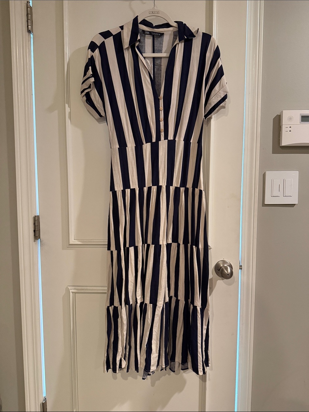 Zara Navy & White Stripe Maxi Dress.  Size Small.  Linen blend w/ back cutout